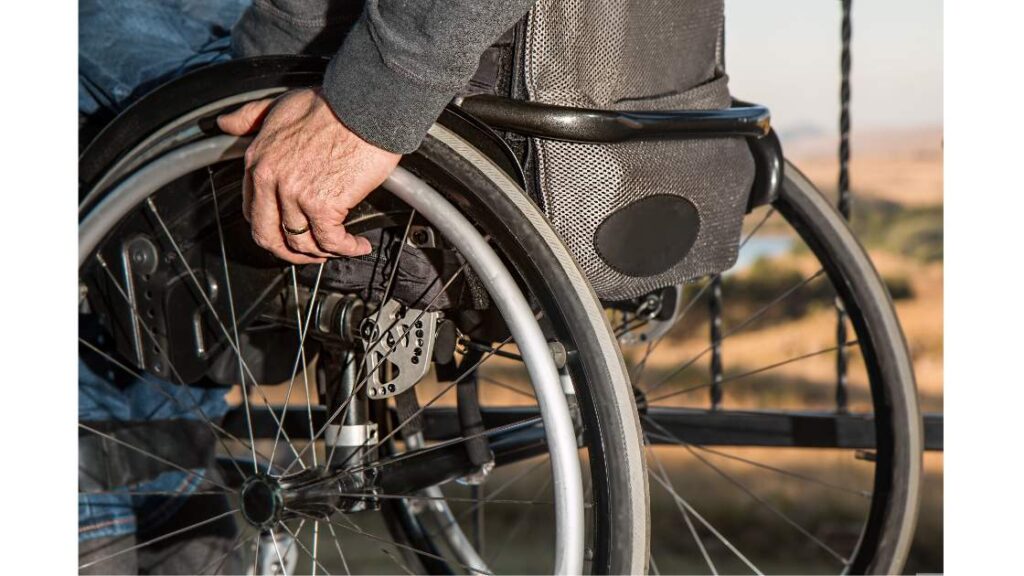 Buying the Right Bariatric Wheelchair Outdoor